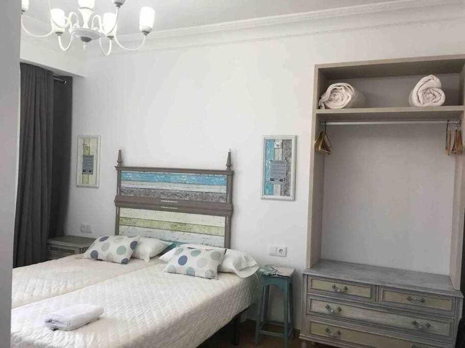 Oak Palace Oakplacescom Леон Екстериор снимка